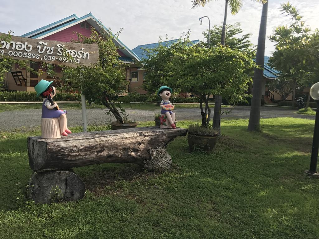 Sangtong Beach Resort Laem Sing Exterior foto